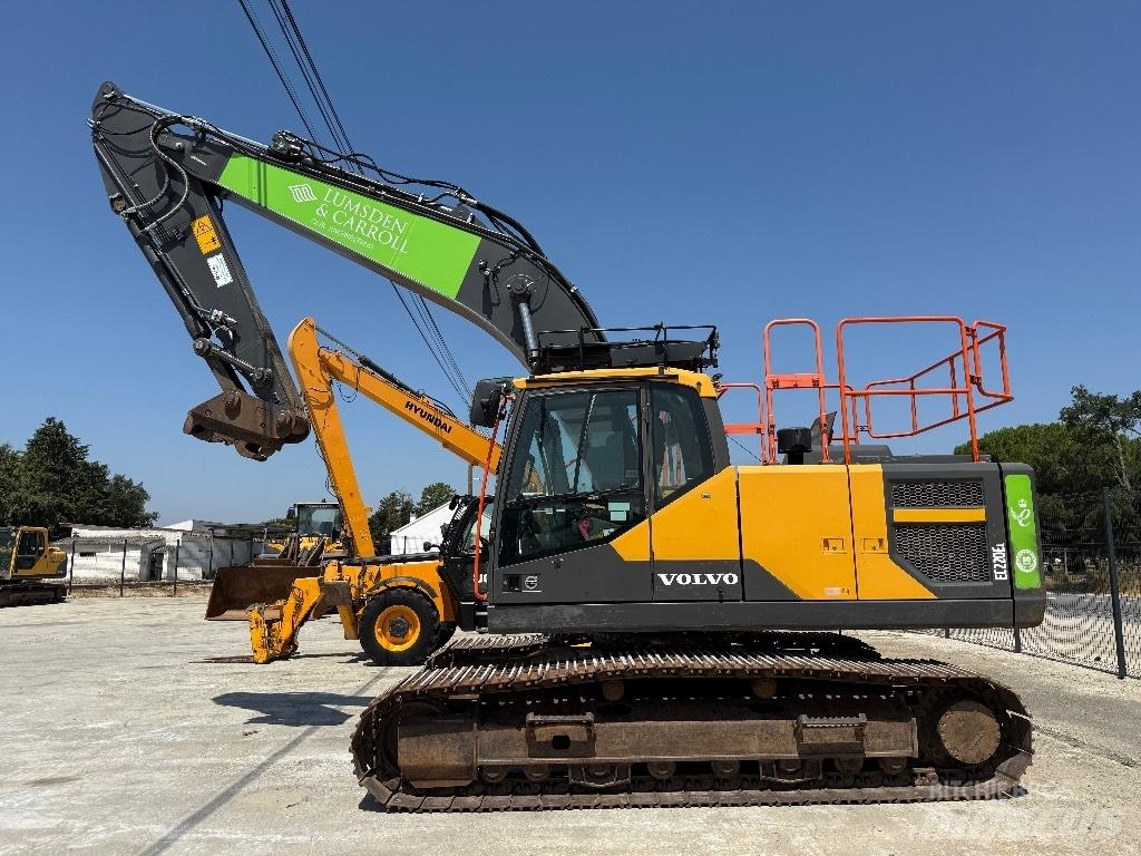 Volvo EC 220 E Koparki gąsienicowe