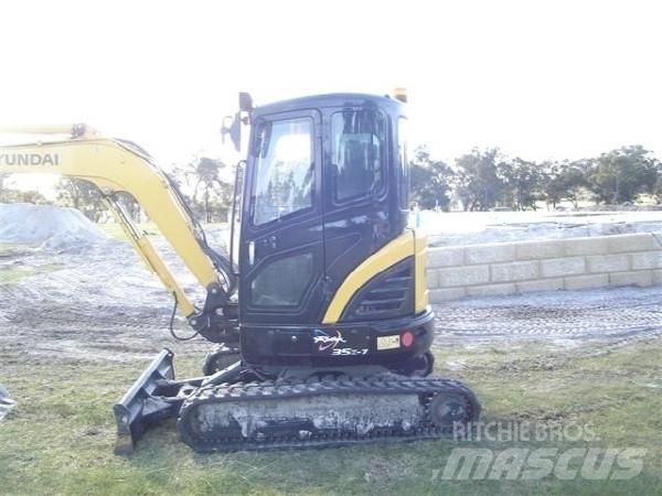 Hyundai R35Z-7 Minikoparki