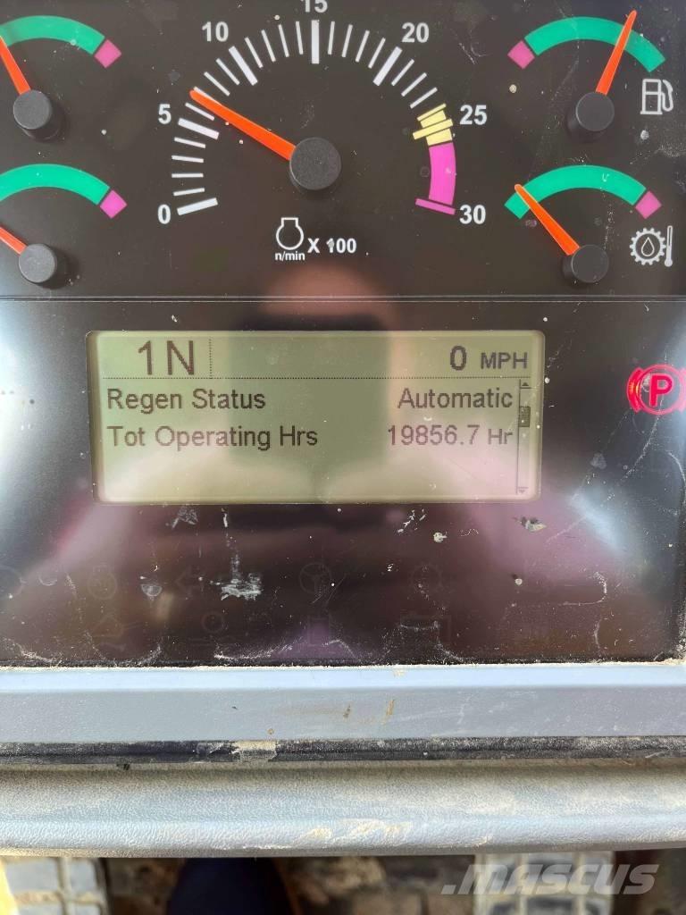 CAT 966 K Ładowarki kołowe