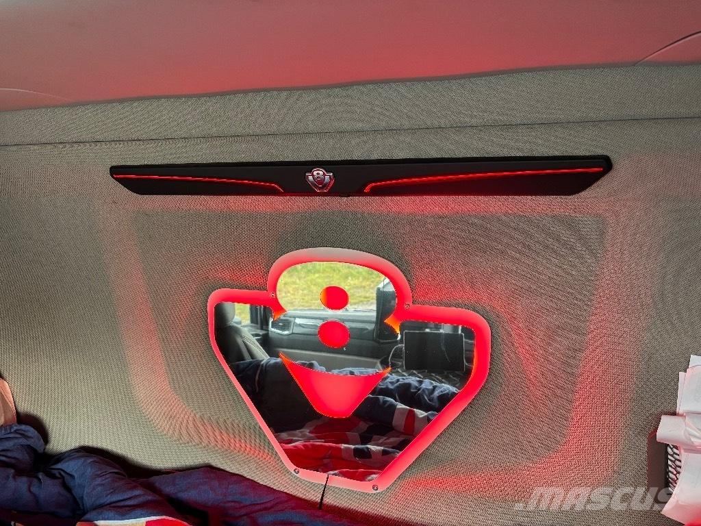 Scania R650B6X4NB Samochody do przewozu drewna