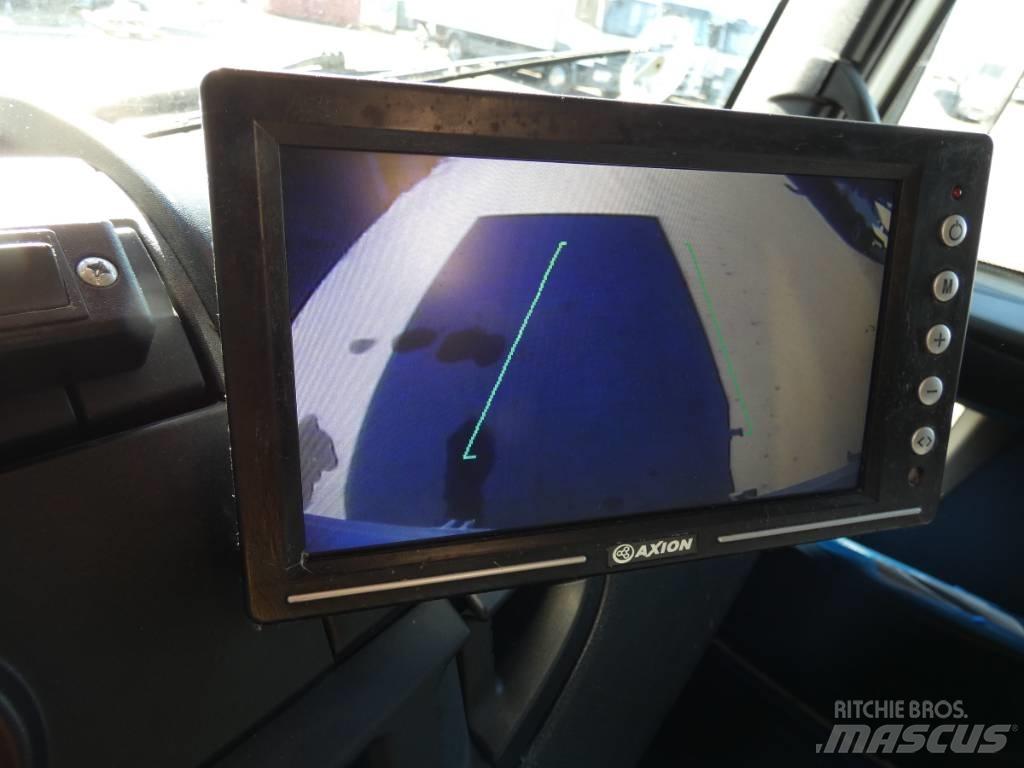 Iveco Eurocargo 120 Samochody ciężarowe ze skrzynią zamkniętą