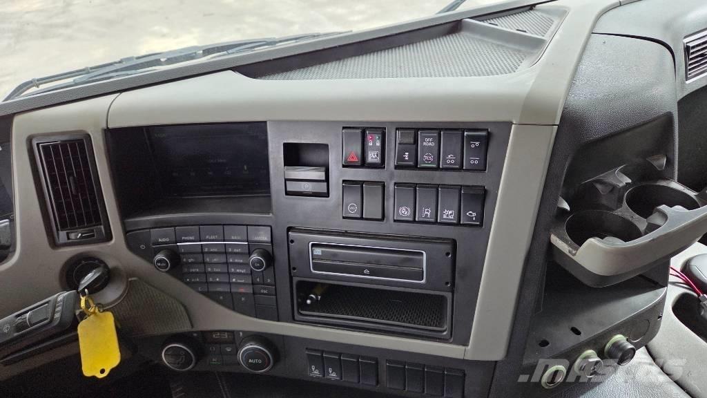 Volvo FM460 6X2*4 Hakowce