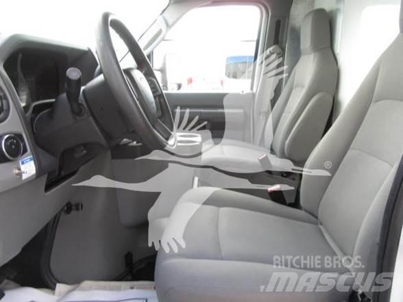 Ford E450 Maszyny budowlane - Inne