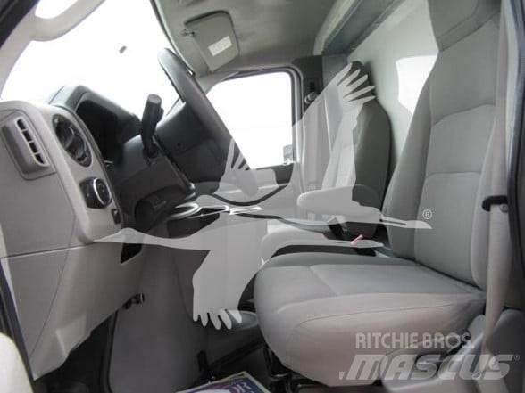 Ford E450 Maszyny budowlane - Inne