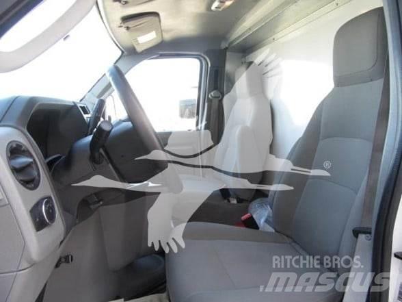 Ford E450 Maszyny budowlane - Inne