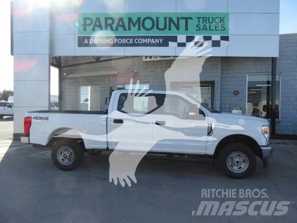 Ford F250 Maszyny budowlane - Inne