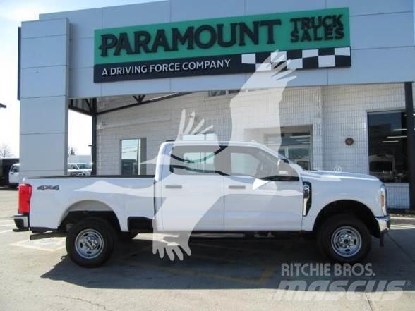 Ford F250 Maszyny budowlane - Inne