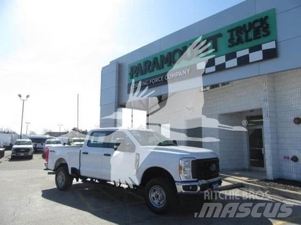 Ford F250 Maszyny budowlane - Inne