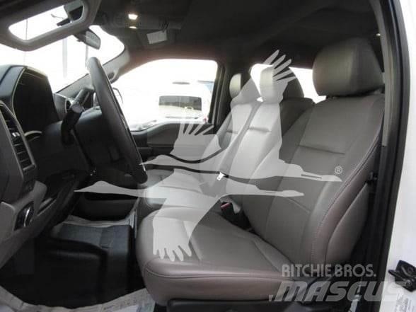 Ford F350 Ciężarówki typu Platforma / Skrzynia