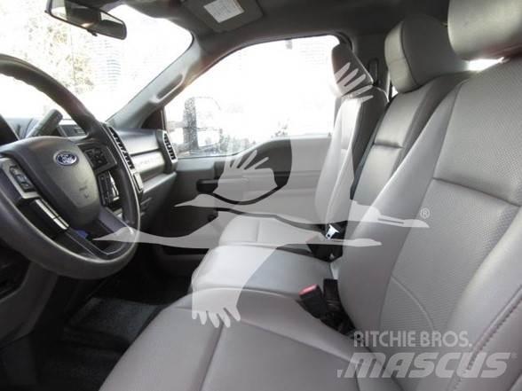 Ford F550 Maszyny budowlane - Inne