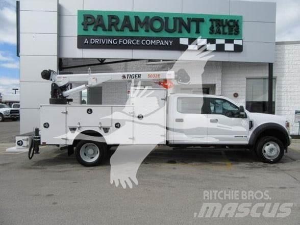 Ford F550 Maszyny budowlane - Inne