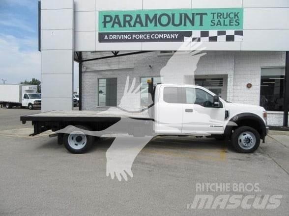 Ford F550 Ciężarówki typu Platforma / Skrzynia