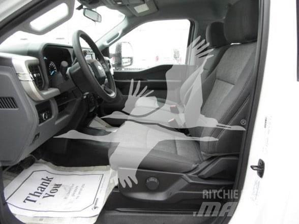 Ford F550 Maszyny budowlane - Inne