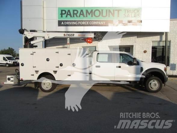 Ford F550 Maszyny budowlane - Inne