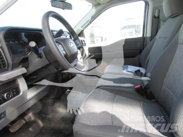 Ford F550 Maszyny budowlane - Inne