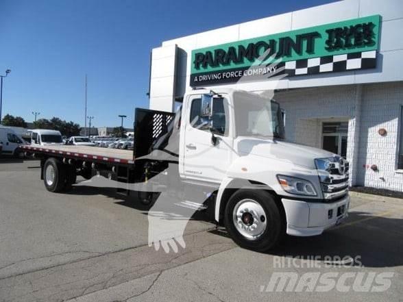 Hino L7 Ciężarówki typu Platforma / Skrzynia