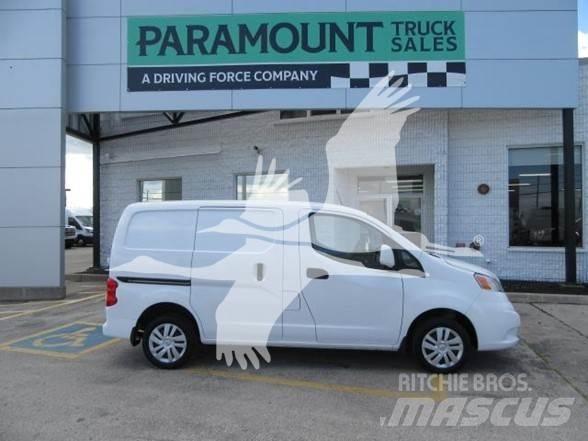 Nissan NV200 Maszyny budowlane - Inne
