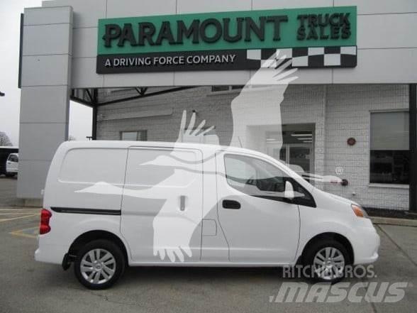 Nissan NV200 Maszyny budowlane - Inne