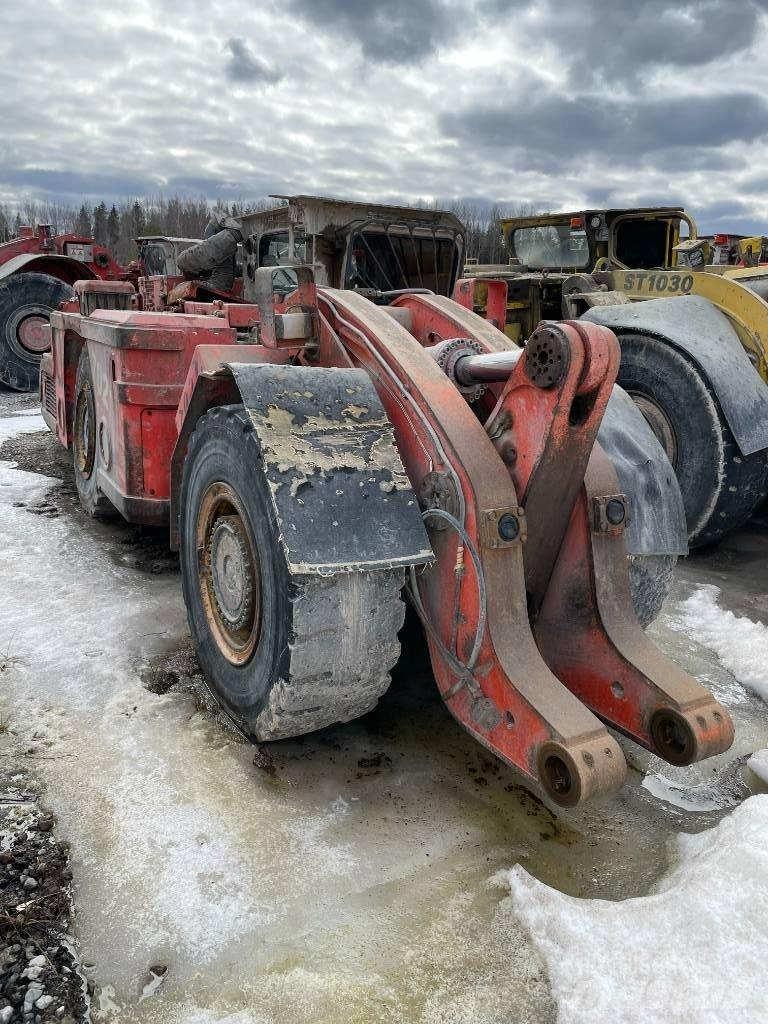 Sandvik LH 307 Ładowarki górnicze