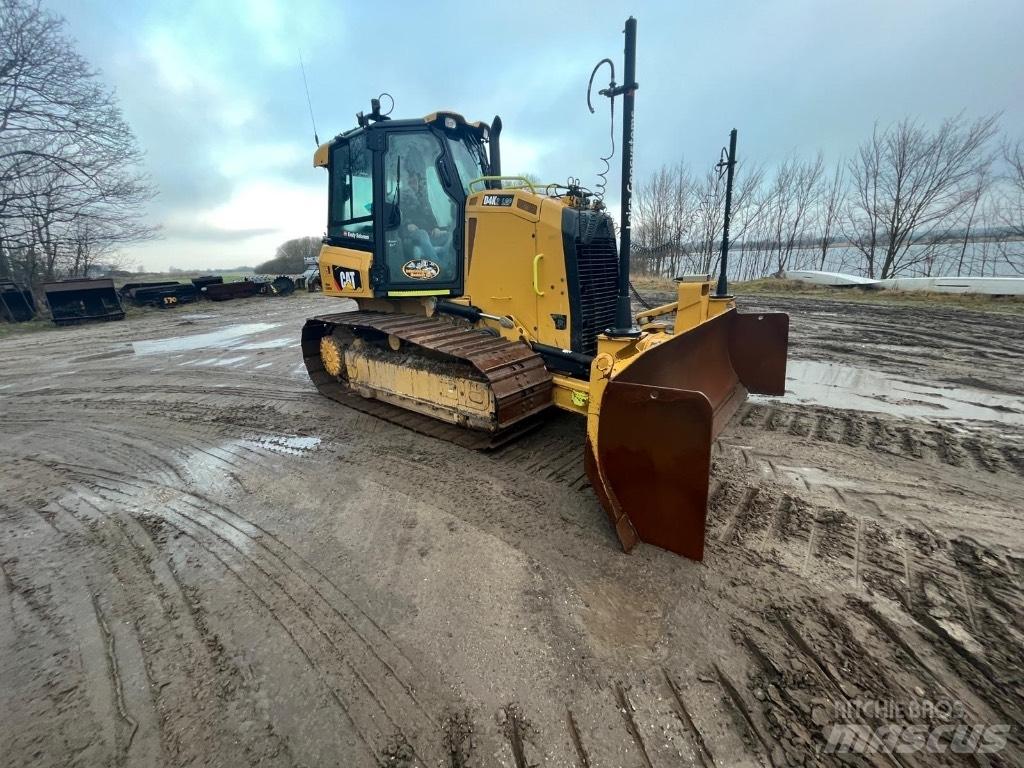 CAT D 4 K 2 LGP Spycharki gąsienicowe