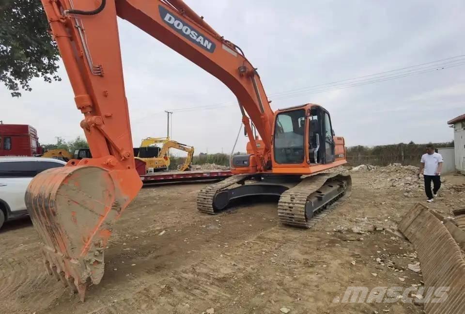 Doosan DX300LC Koparki gąsienicowe