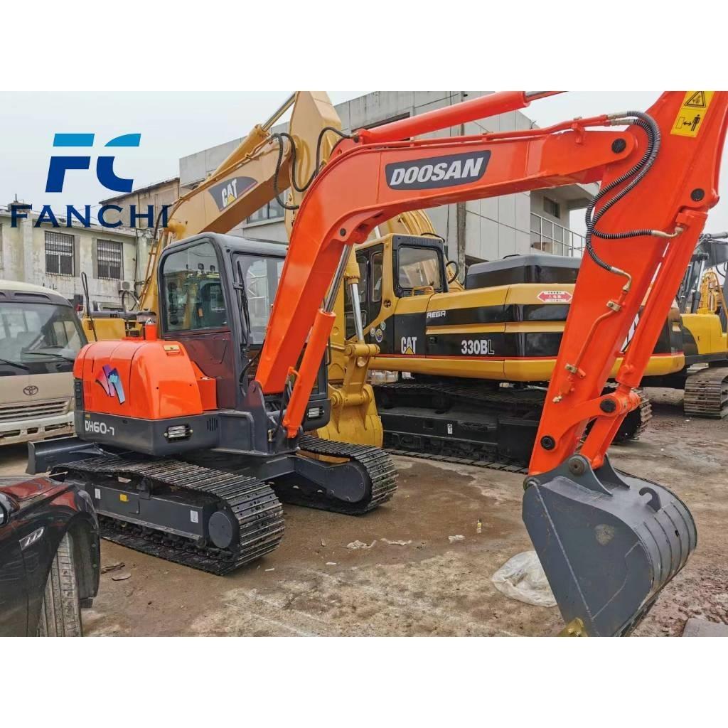 Doosan DH 60-7 Koparki gąsienicowe