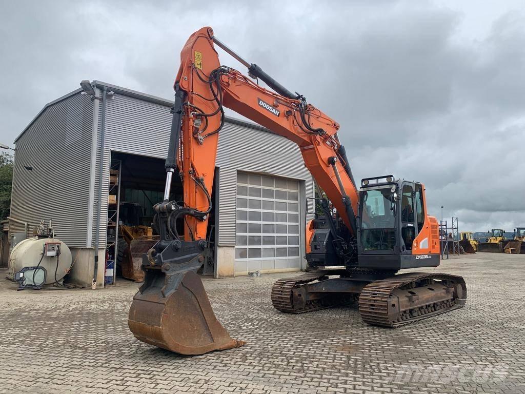 Doosan DX 235 LCR-5 Koparki gąsienicowe
