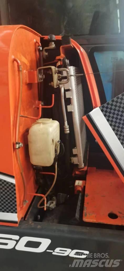 Doosan 60-9c Koparki gąsienicowe