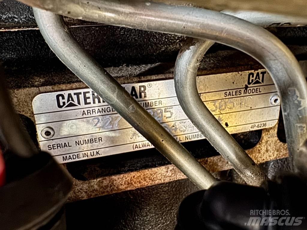 CAT 432 E Koparko-ładowarki