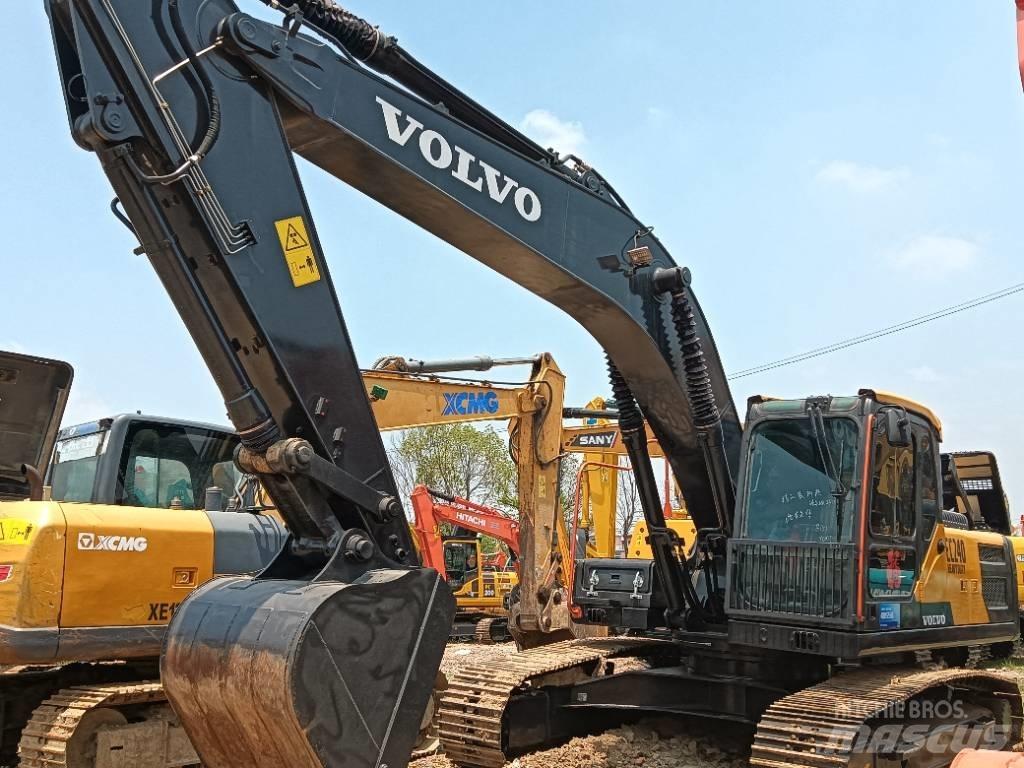 Volvo EC 240 Koparki gąsienicowe