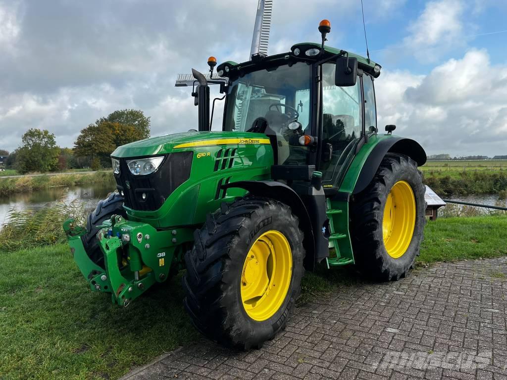 John Deere 6110 R Ciągniki rolnicze