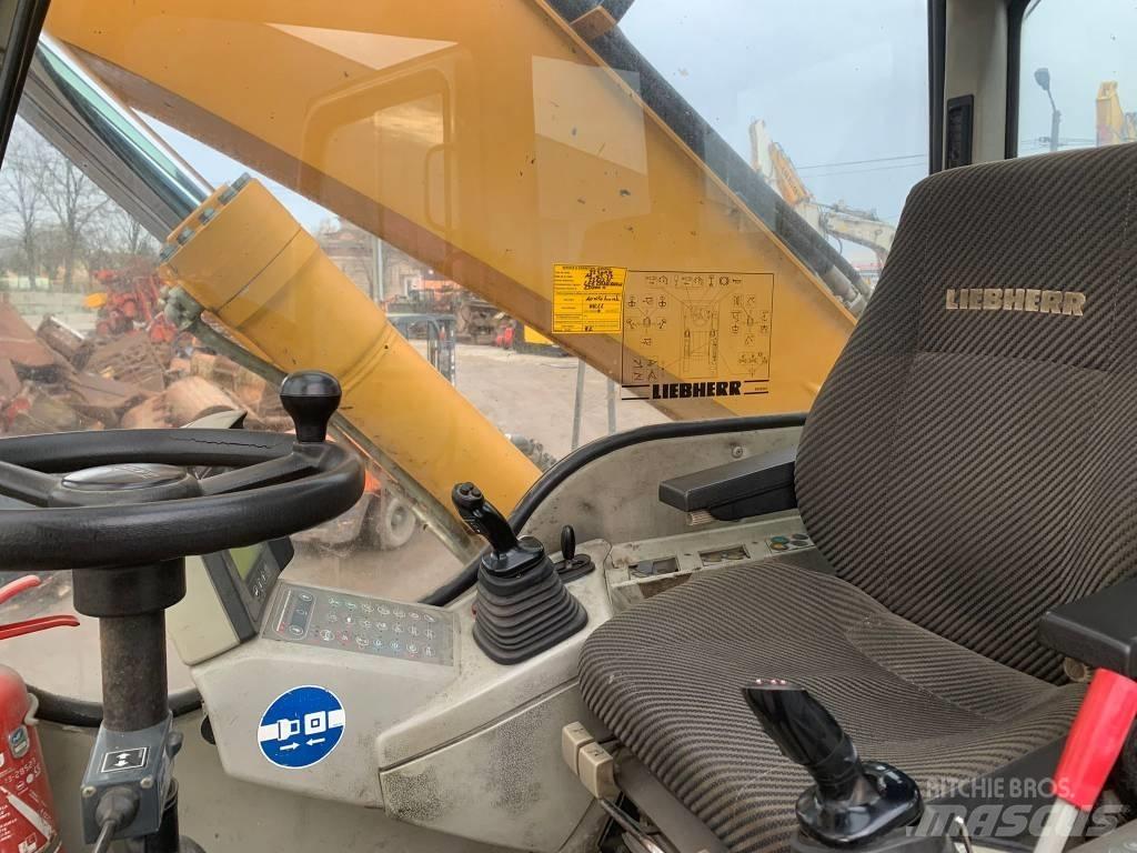 Liebherr A 904 C Koparki kołowe