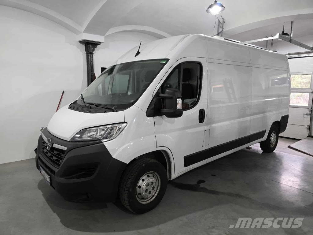 Opel Movano Busy / Vany