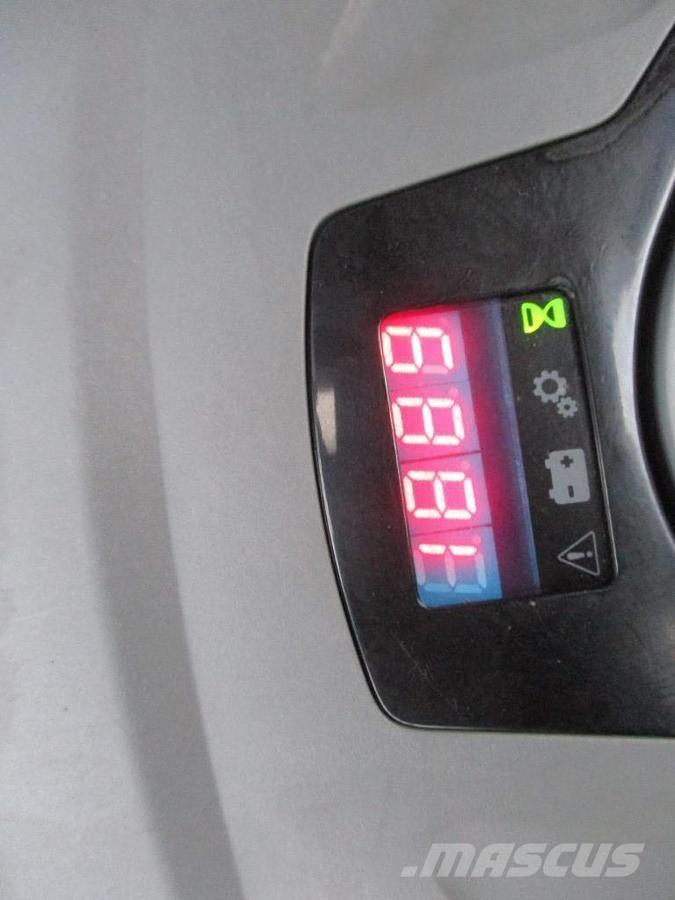 Toyota SPE120 Wózki widłowe unoszące z platformą dla operatora