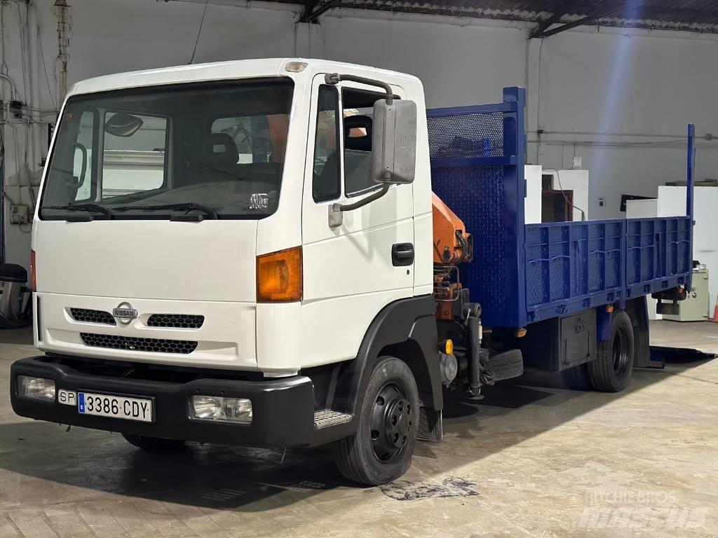 Nissan ATLEON 140 Ciężarówki typu Platforma / Skrzynia