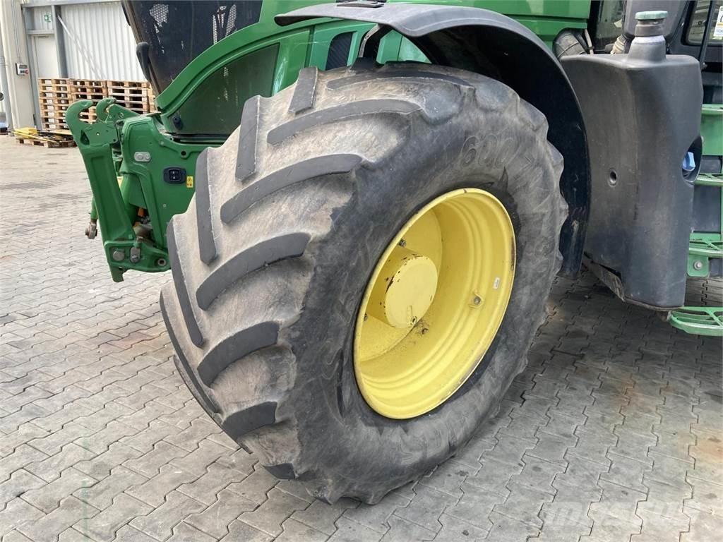 John Deere 6230R Ciągniki rolnicze