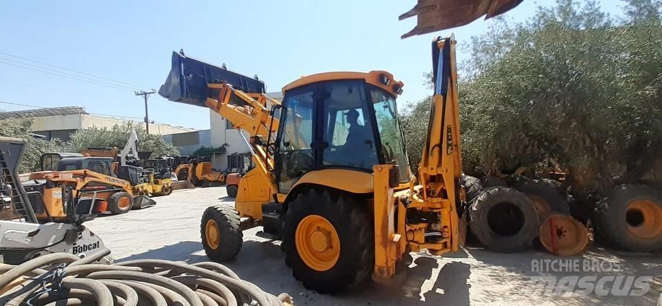 JCB 3 CX SM 4 T Koparko-ładowarki