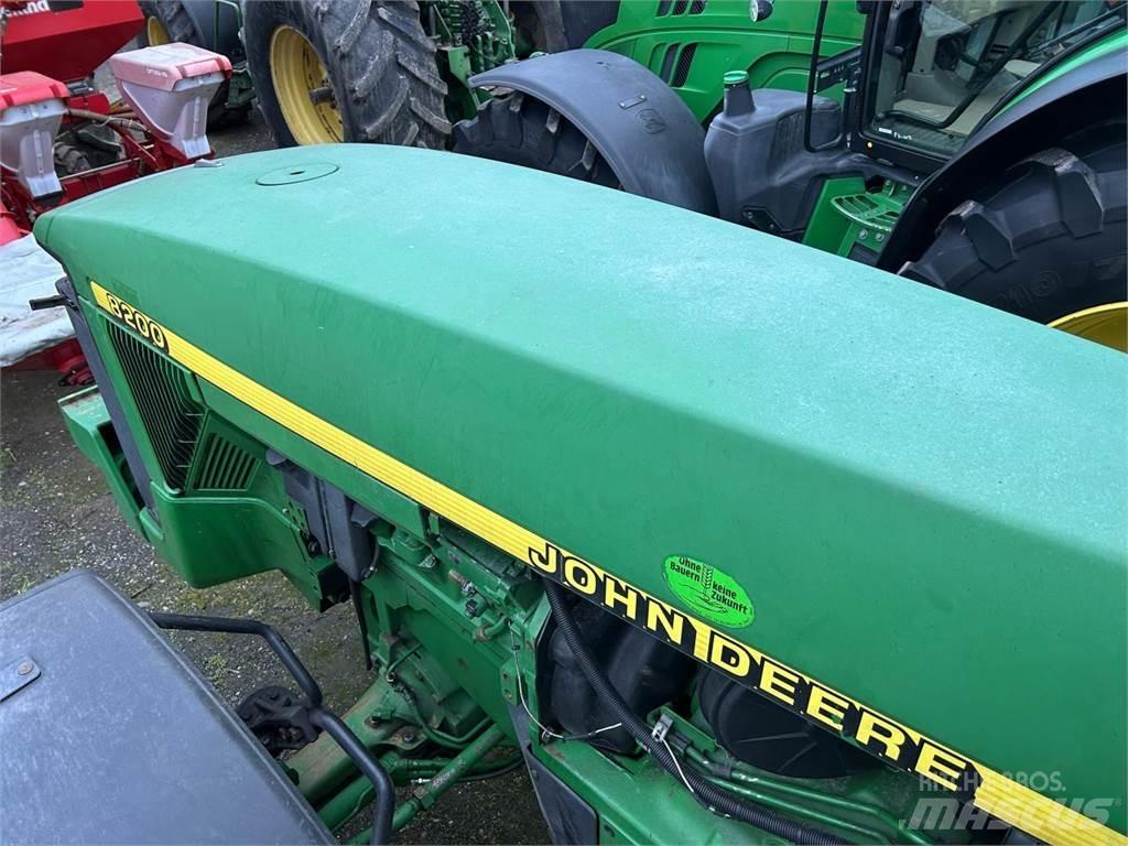 John Deere 8200 Ciągniki rolnicze