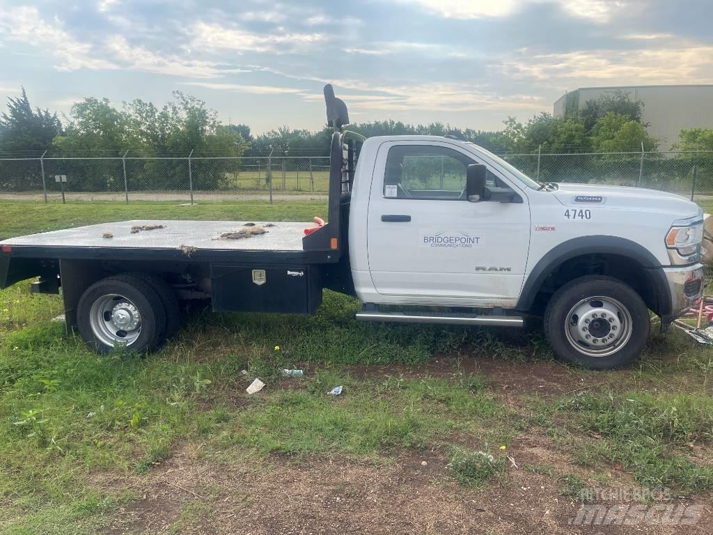 RAM 5500 Ciężarówki typu Platforma / Skrzynia