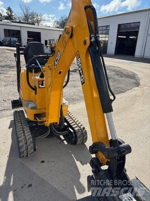 JCB 8010CTS Minikoparki