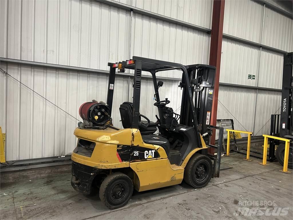CAT GP25NT Wózki LPG