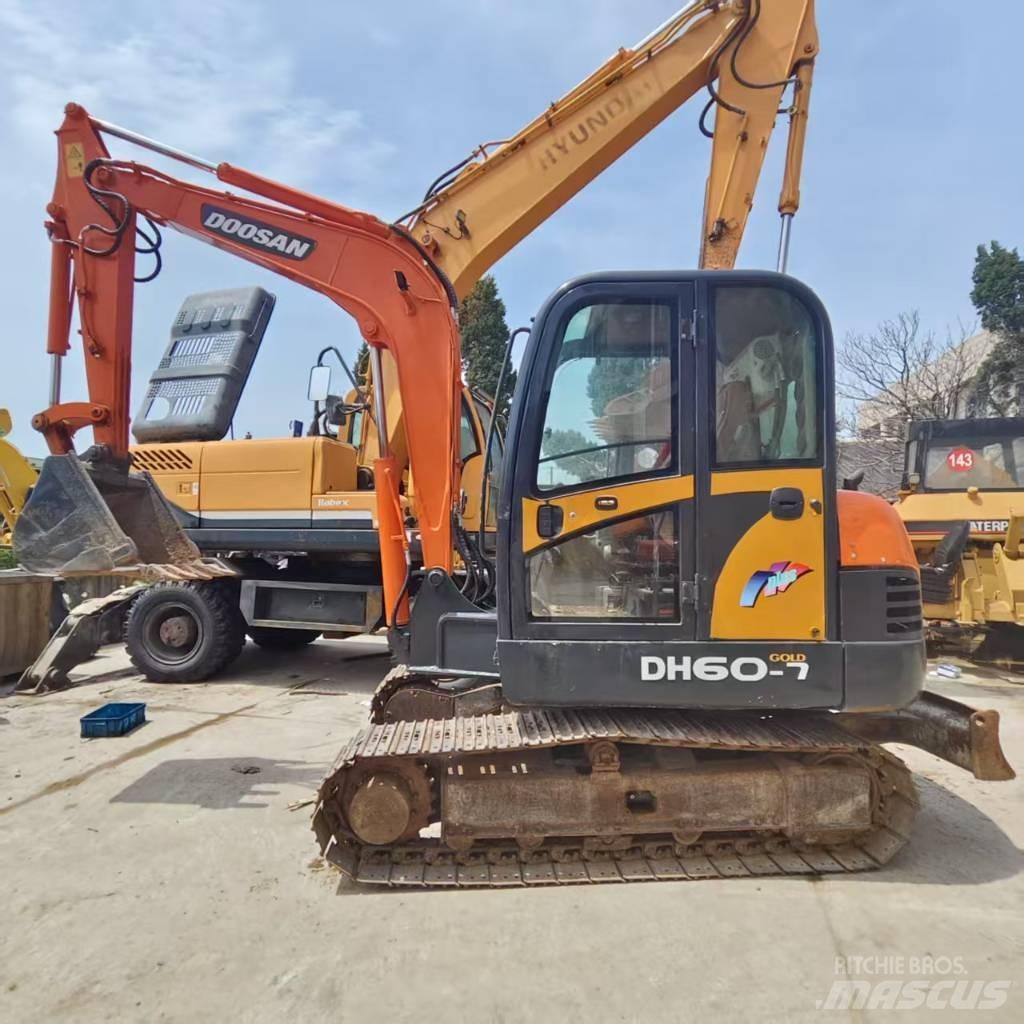 Doosan DH 60-7 Minikoparki