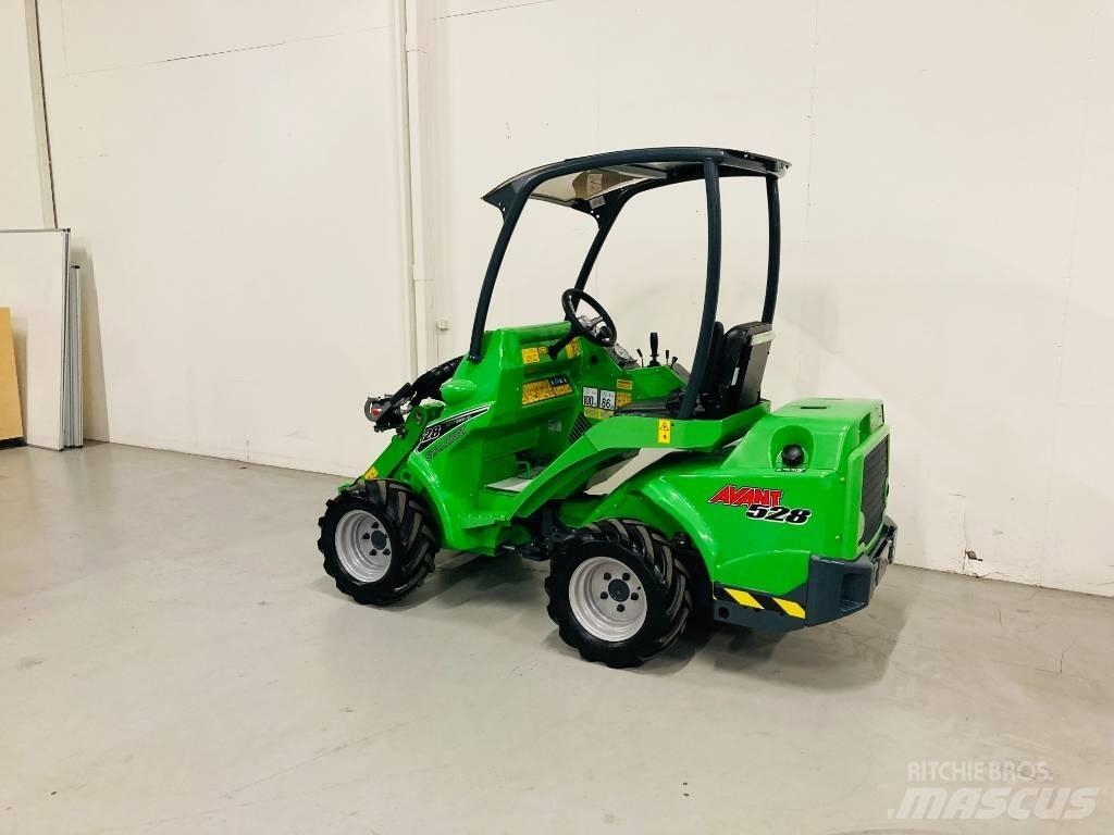 Avant 528 Miniładowarki