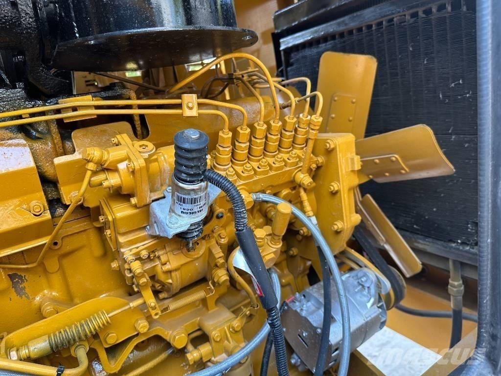 CAT 140 K Równiarki