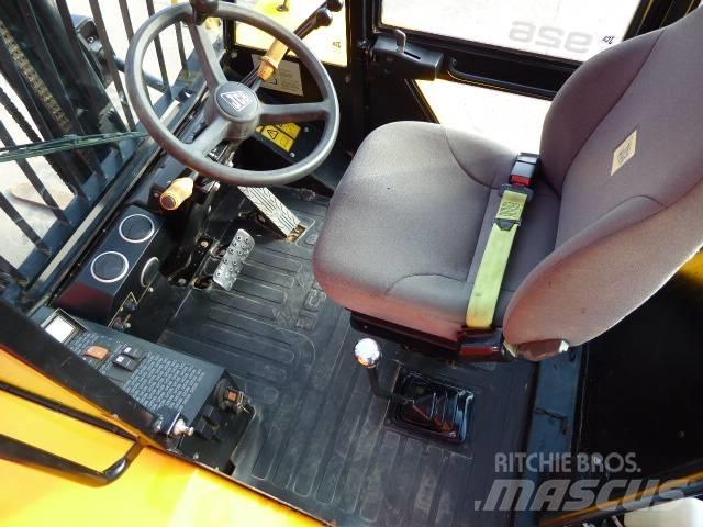 JCB 926 Wózki widłowe terenowe