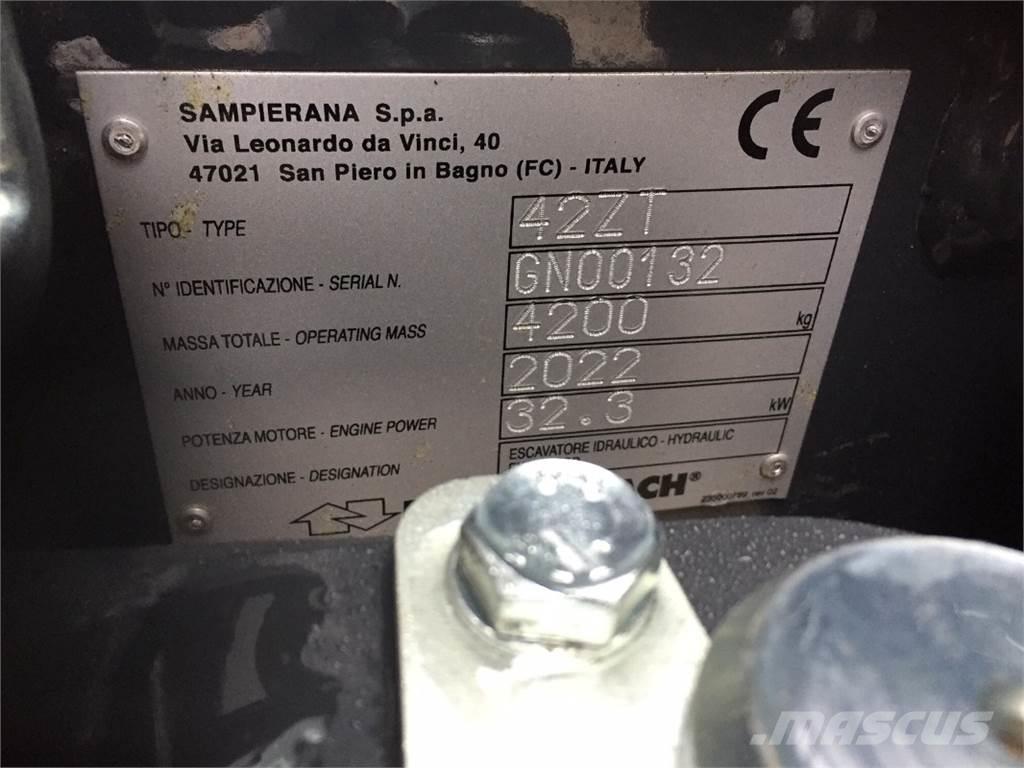 Eurocomach 42ZT Minikoparki