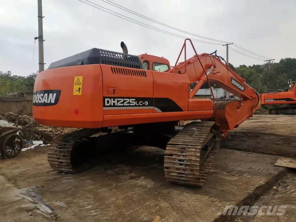 Doosan DH225LC-9 Koparki gąsienicowe