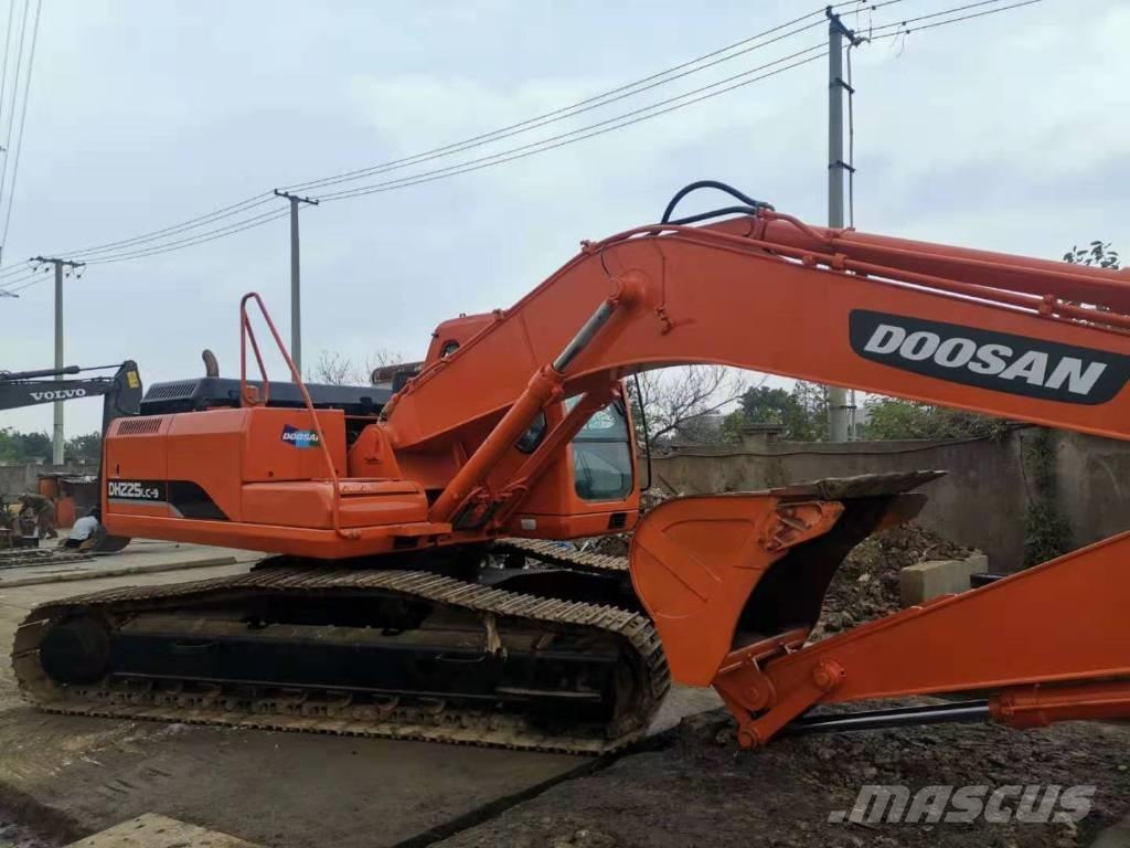 Doosan DH225LC-9 Koparki gąsienicowe