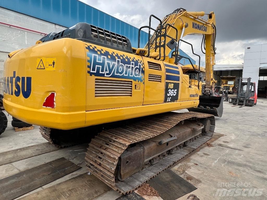 Komatsu HB365 LC-3 Koparki gąsienicowe