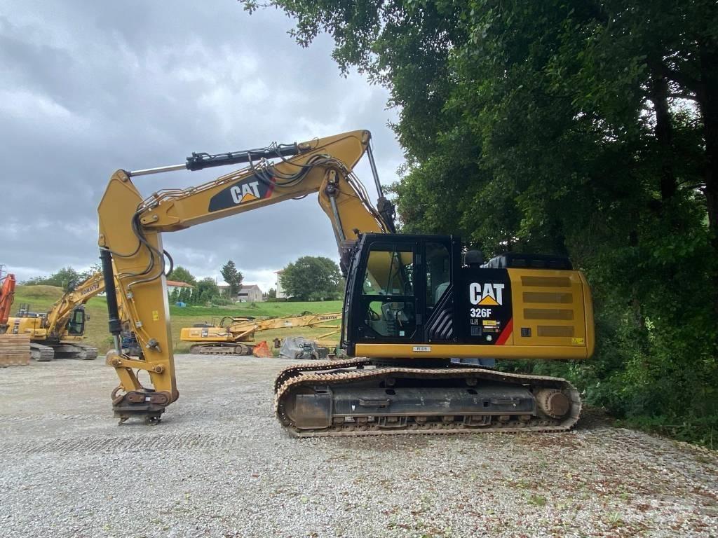 CAT 326 F Koparki gąsienicowe
